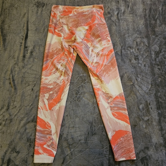 Bright Orange & White Old Navy Active Powesoft Leggings Xtra High Waist - Picture 5 of 5